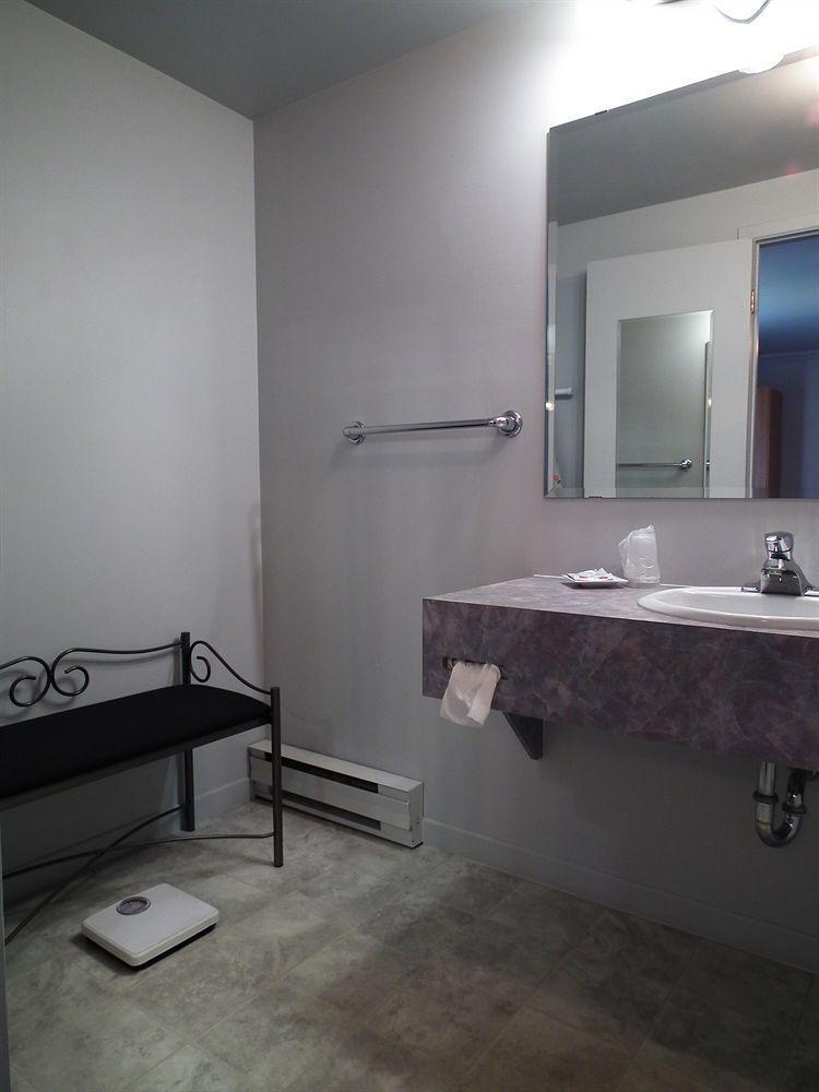 Motel Au Vieux Piloteux Riviere-du-Loup Ngoại thất bức ảnh