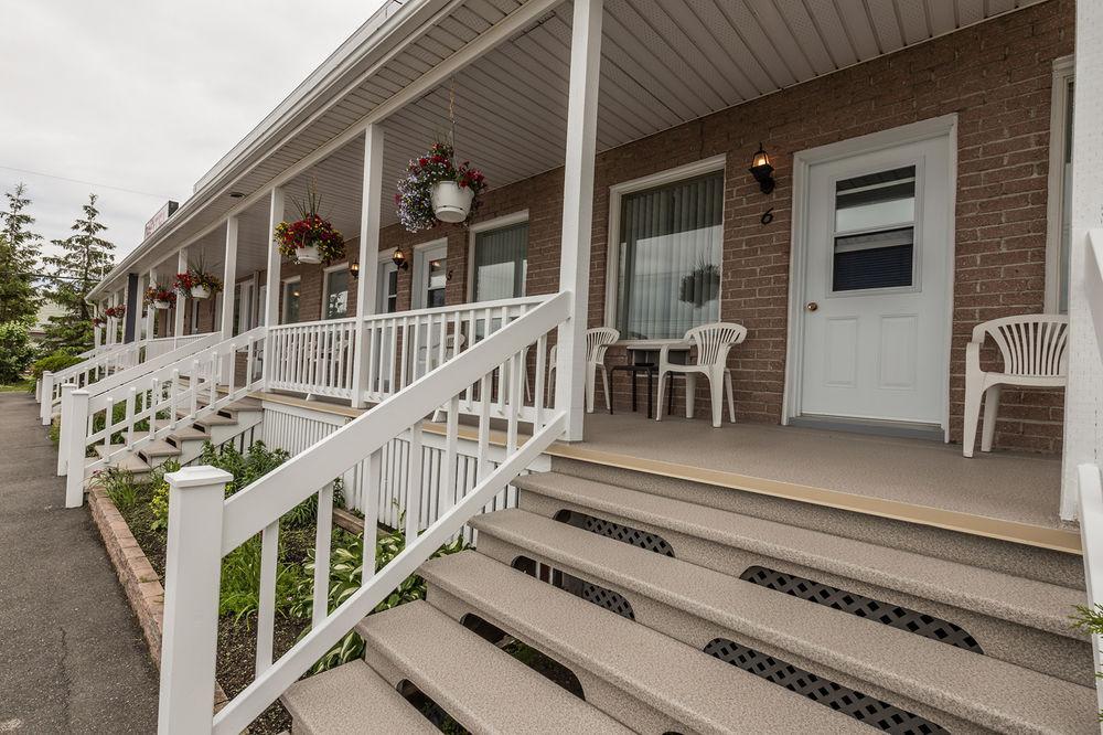 Motel Au Vieux Piloteux Riviere-du-Loup Ngoại thất bức ảnh
