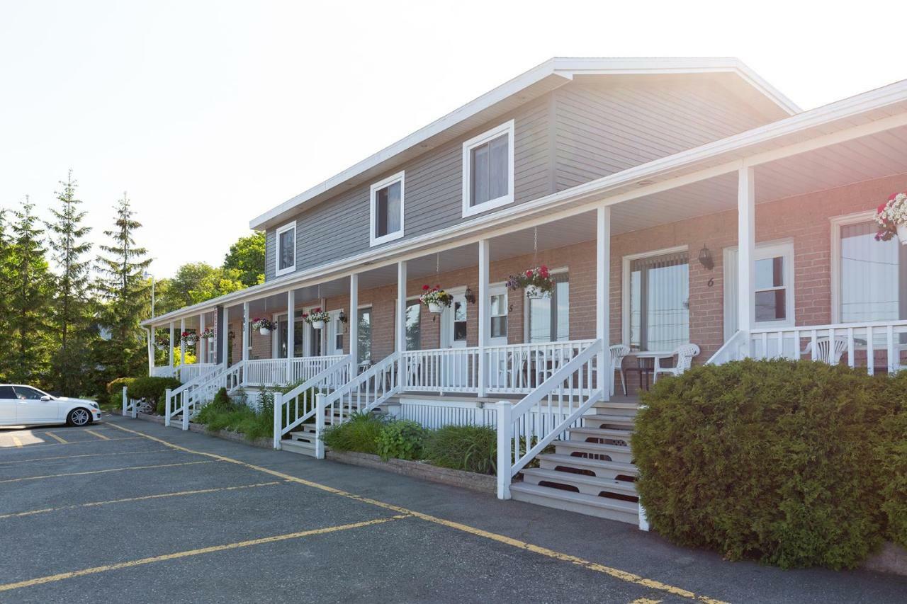 Motel Au Vieux Piloteux Riviere-du-Loup Ngoại thất bức ảnh